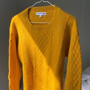 Ines de la Fressange x Uniqlo Cable Knit Mustard Yellow Sweater